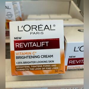 L’Oréal Revitalift vitamins brightening cream